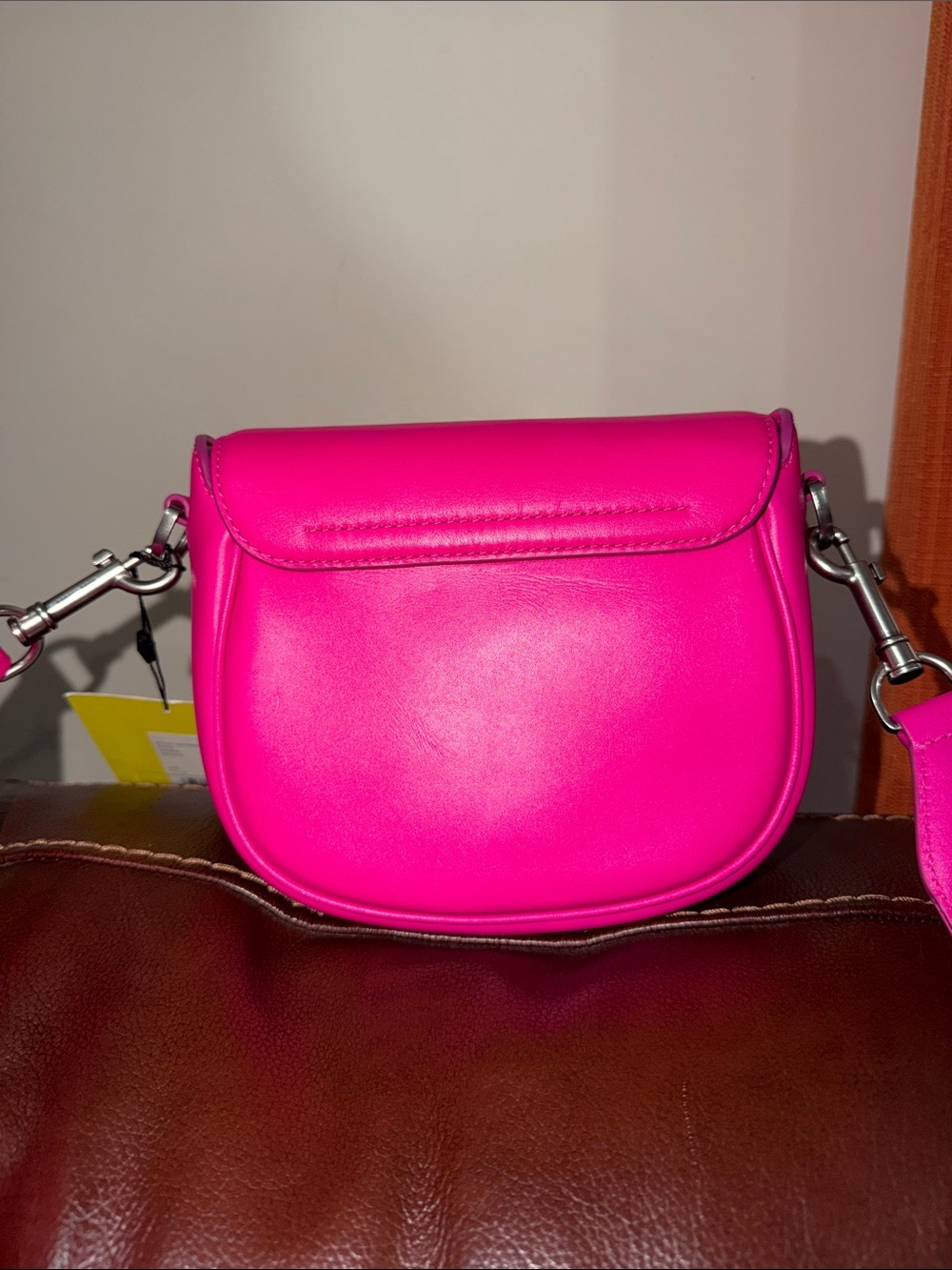 ‼️NEW Marc Jacobs The Covered J Marc Pink Leather Saddle Bag Crossbody Bag - Picture 6 of 13